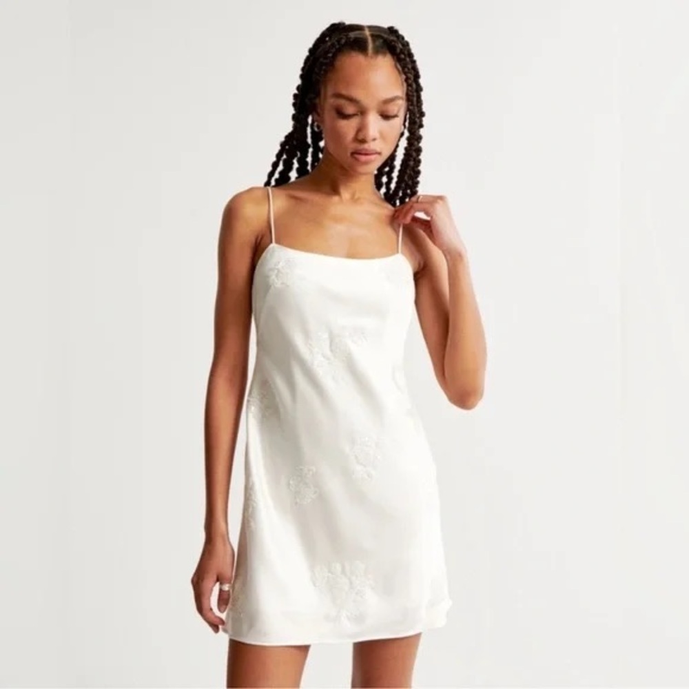 Abercrombie & Fitch Cream Dress